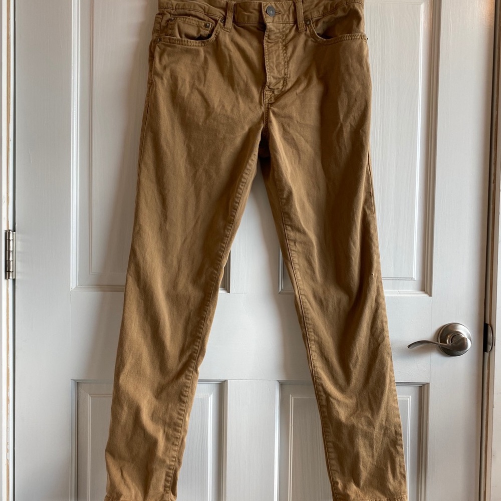 American Eagle khakis